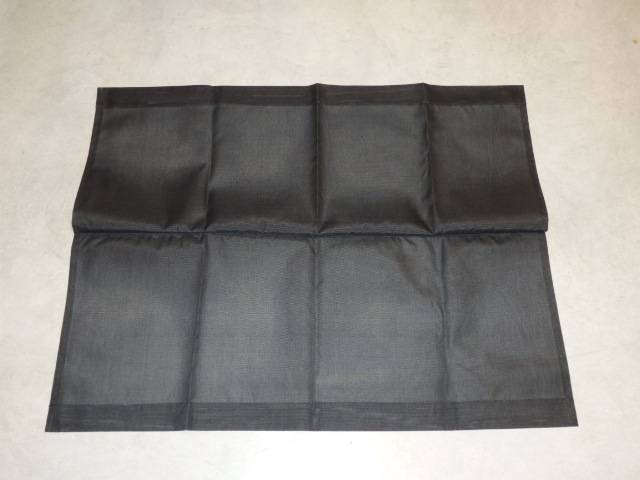 Jutovina Barcelona černá (103x131)