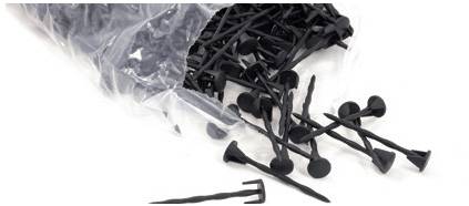 TECHline Plastový kolík (100ks)