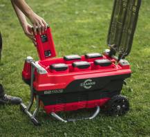 CRAMER Nabíječka 6 slotů 82C6