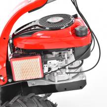 HECHT 587 - lištová sekačka s pojezdem