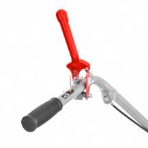 HECHT 587 - lištová sekačka s pojezdem